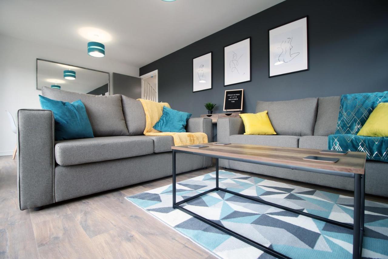 סווינדון Delft - Spacious Home, High Speed Wi-Fi, Free Parking, Terrace מראה חיצוני תמונה
